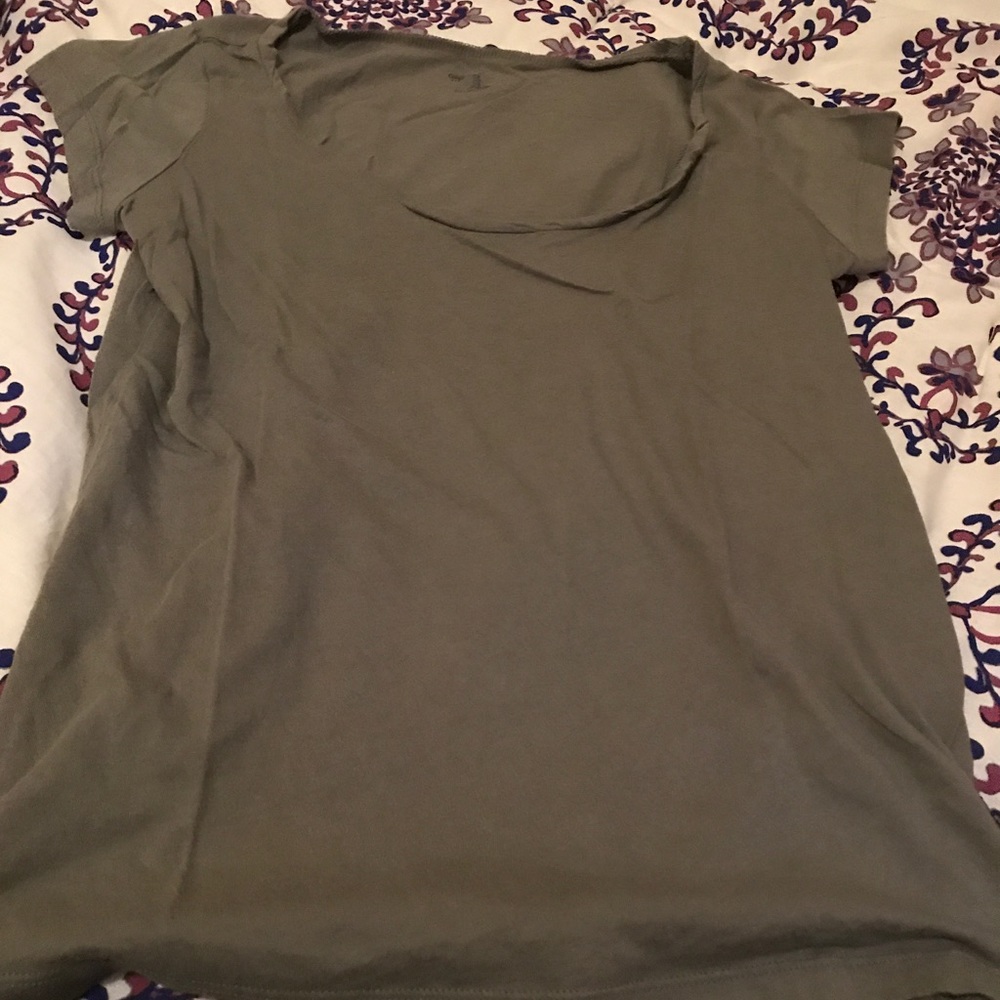 Gap Olive Green TShirt